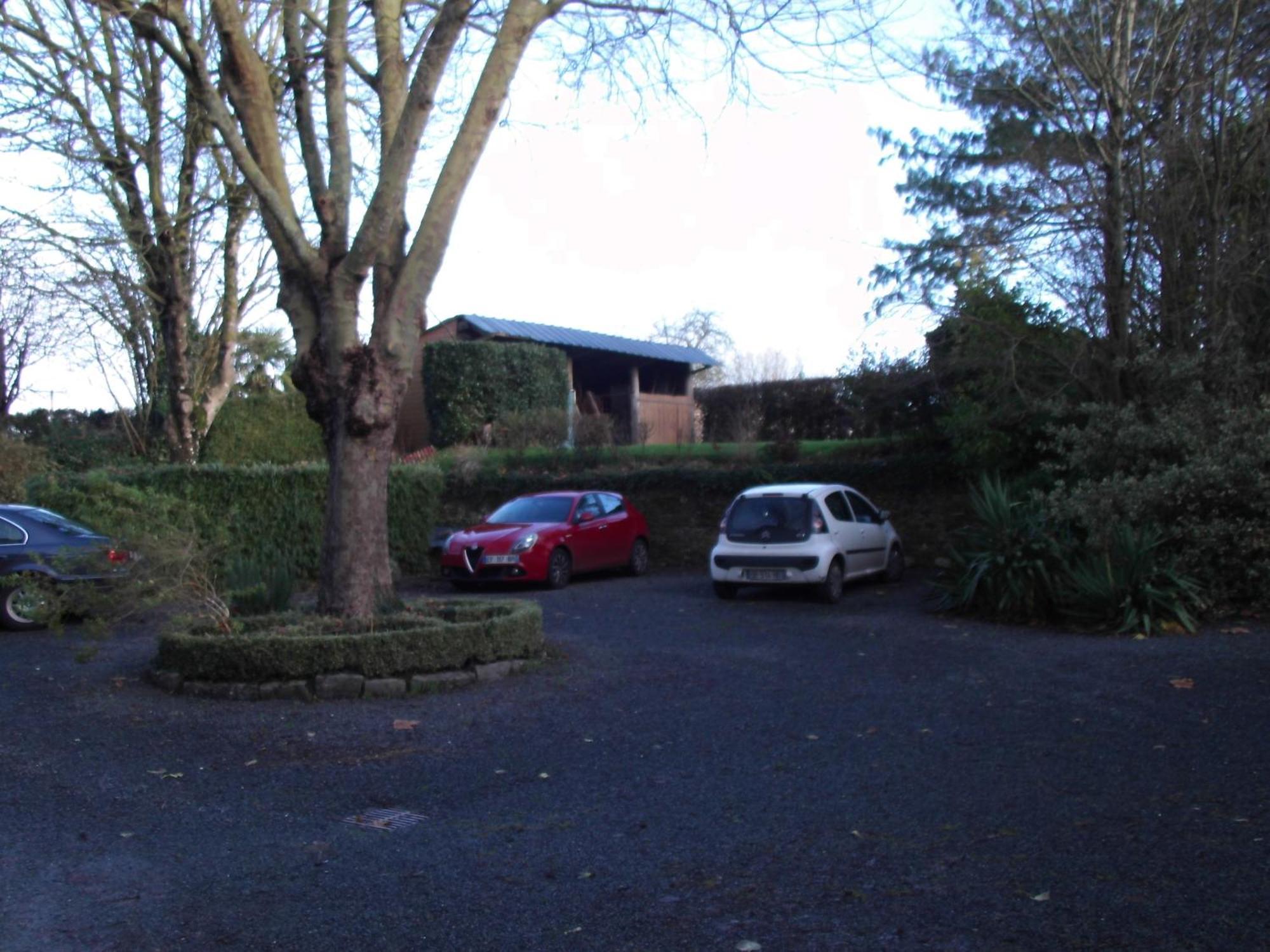 Le Clos Des Tilleuls D Day Home, Chambres D'Hotes, Suite Avec Sauna Privatif, Suite Avec Balneotherapie Privative, En Supplement Option Spa Bain A Remous La Vendelee Ruang foto